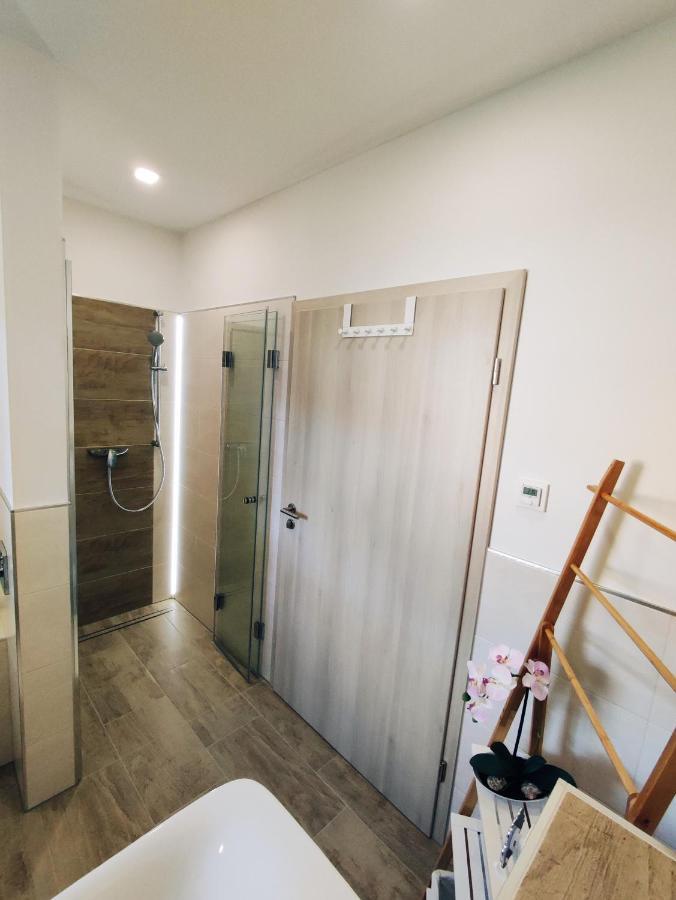 - Am Tannenwald Appartement